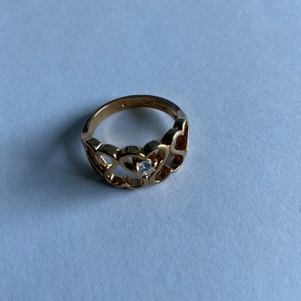 Heart Ring with a Diamond - Picture 3 of 12